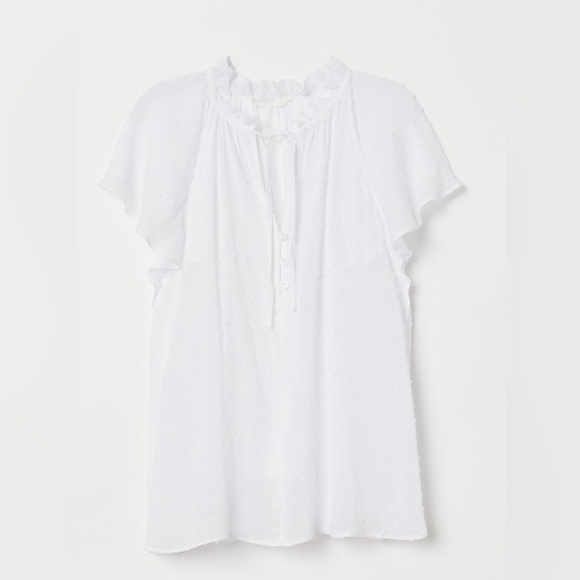 H&M | Flutter or butterfly Sleeve White Button Up Blouse | 3 buttons in from - Picture 2 of 12